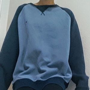 Tommy Hilfiger oversized sweater